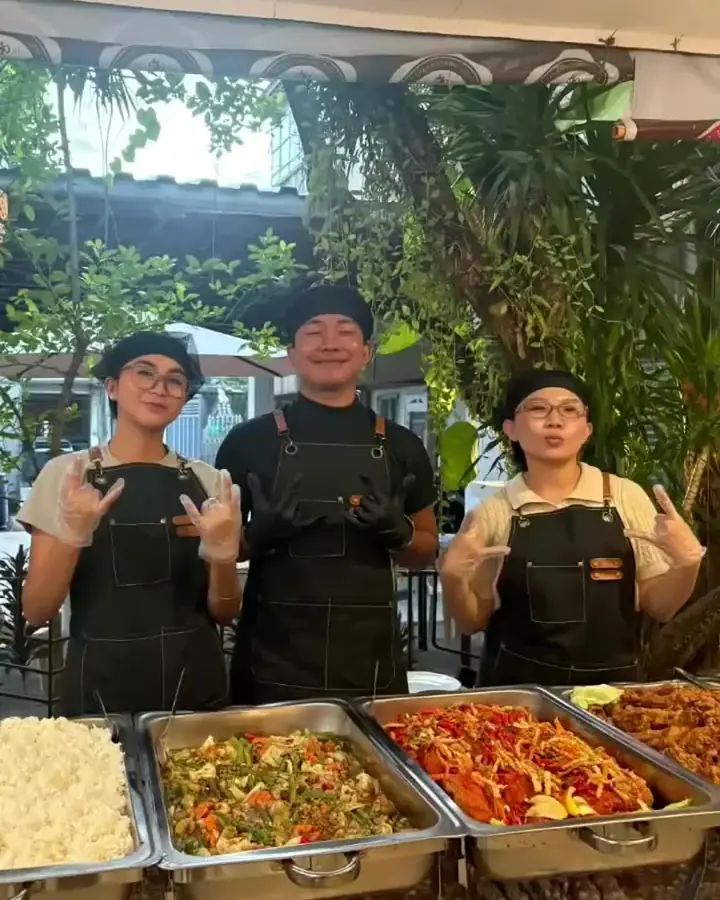 Video thumbnail showing Harong food and buffet